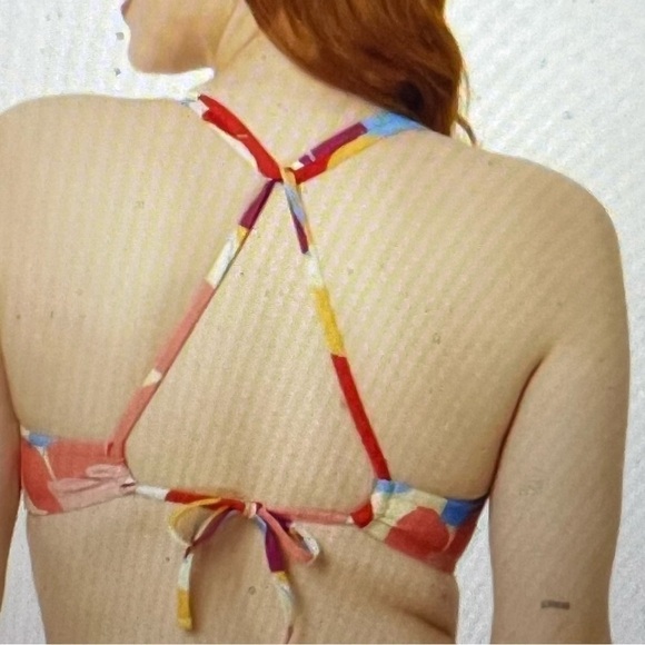 Time and Tru Women's Floral X-Back Swim Top - Picture 9 of 9